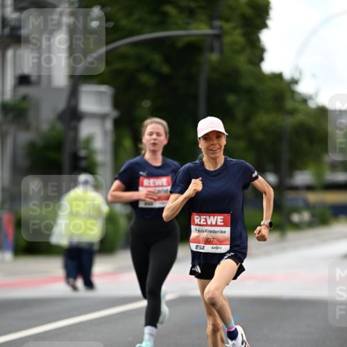 14.06.2026 - REWE Women's Run Dr. Thomas Lammeyer http://msf.ph/oto/9777058 14.06.2026 10:39:25 Laufen 5007 meine-sportfotos.de
