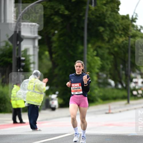 14.06.2026 - REWE Women's Run Dr. Thomas Lammeyer http://msf.ph/oto/9777073 14.06.2026 10:39:36 Laufen 5361 meine-sportfotos.de