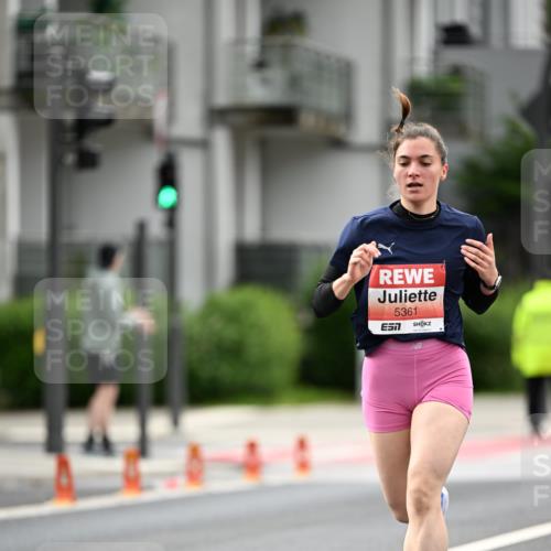 14.06.2026 - REWE Women's Run Dr. Thomas Lammeyer http://msf.ph/oto/9777098 14.06.2026 10:39:38 Laufen 5361 meine-sportfotos.de