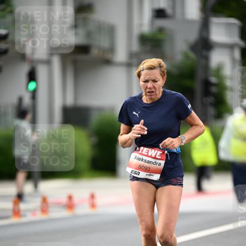 14.06.2026 - REWE Women's Run Dr. Thomas Lammeyer http://msf.ph/oto/9777144 14.06.2026 10:39:46 Laufen 5093 meine-sportfotos.de