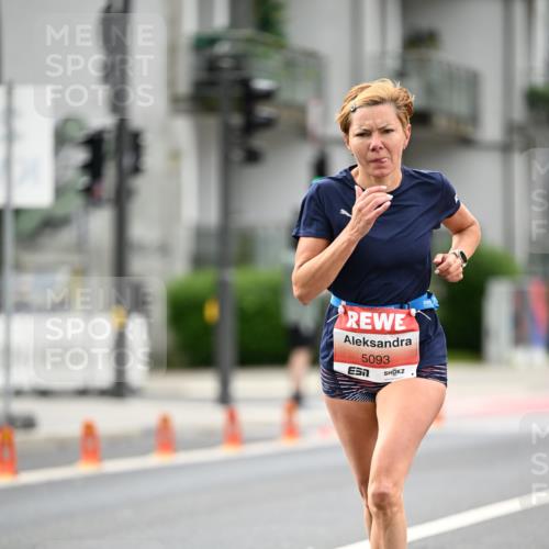 14.06.2026 - REWE Women's Run Dr. Thomas Lammeyer http://msf.ph/oto/9777151 14.06.2026 10:39:47 Laufen 5093 meine-sportfotos.de