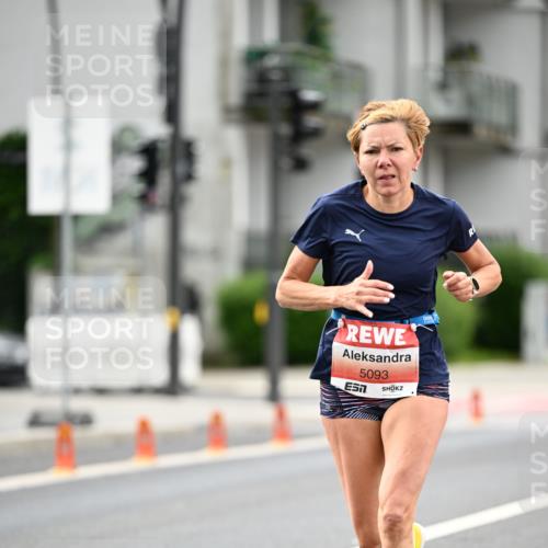 14.06.2026 - REWE Women's Run Dr. Thomas Lammeyer http://msf.ph/oto/9777152 14.06.2026 10:39:47 Laufen 5093, 7 meine-sportfotos.de