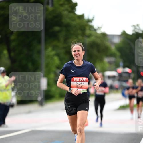 14.06.2026 - REWE Women's Run Dr. Thomas Lammeyer http://msf.ph/oto/9777159 14.06.2026 10:39:50 Laufen 10, 6051 meine-sportfotos.de