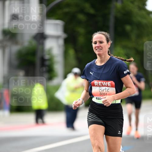 14.06.2026 - REWE Women's Run Dr. Thomas Lammeyer http://msf.ph/oto/9777169 14.06.2026 10:39:51 Laufen 6051, 100 meine-sportfotos.de
