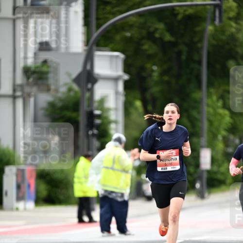 14.06.2026 - REWE Women's Run Dr. Thomas Lammeyer http://msf.ph/oto/9777174 14.06.2026 10:39:53 Laufen 5336 meine-sportfotos.de