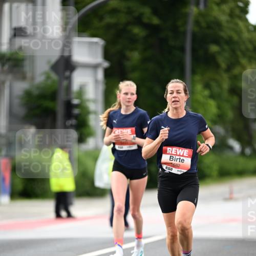 14.06.2026 - REWE Women's Run Dr. Thomas Lammeyer http://msf.ph/oto/9777214 14.06.2026 10:39:59 Laufen 5682 meine-sportfotos.de