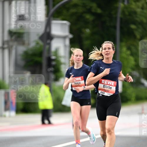 14.06.2026 - REWE Women's Run Dr. Thomas Lammeyer http://msf.ph/oto/9777216 14.06.2026 10:39:59 Laufen 5682, 7 meine-sportfotos.de