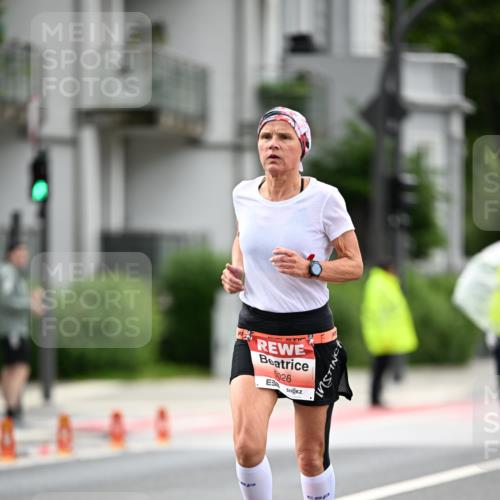 14.06.2026 - REWE Women's Run Dr. Thomas Lammeyer http://msf.ph/oto/9777237 14.06.2026 10:40:07 Laufen 5026 meine-sportfotos.de