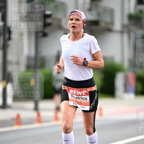 14.06.2026 - REWE Women's Run Dr. Thomas Lammeyer http://msf.ph/oto/9777244 14.06.2026 10:40:08 Laufen 5026 meine-sportfotos.de