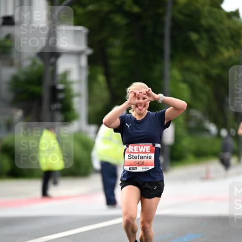 14.06.2026 - REWE Women's Run Dr. Thomas Lammeyer http://msf.ph/oto/9777255 14.06.2026 10:40:11 Laufen 5458, 57 meine-sportfotos.de