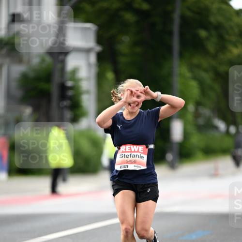 14.06.2026 - REWE Women's Run Dr. Thomas Lammeyer http://msf.ph/oto/9777258 14.06.2026 10:40:11 Laufen 5458 meine-sportfotos.de
