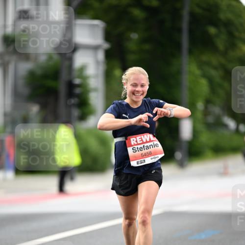 14.06.2026 - REWE Women's Run Dr. Thomas Lammeyer http://msf.ph/oto/9777259 14.06.2026 10:40:11 Laufen 5458, 7 meine-sportfotos.de