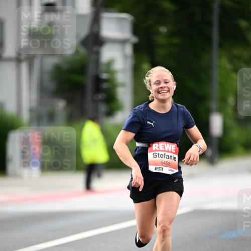 14.06.2026 - REWE Women's Run Dr. Thomas Lammeyer http://msf.ph/oto/9777260 14.06.2026 10:40:12 Laufen 5458 meine-sportfotos.de