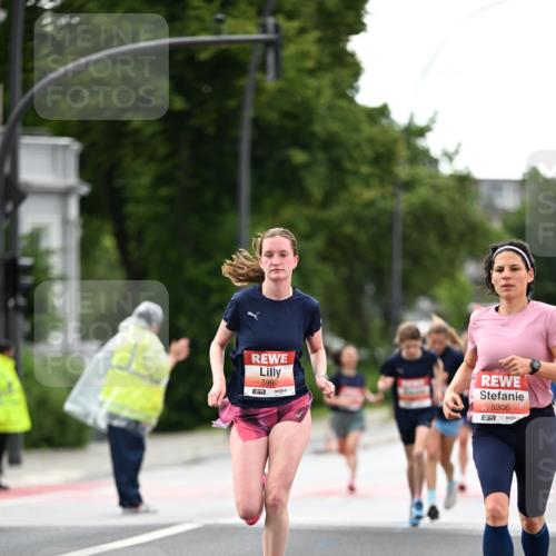 14.06.2026 - REWE Women's Run Dr. Thomas Lammeyer http://msf.ph/oto/9777276 14.06.2026 10:40:14 Laufen 5990, 7, 5306 meine-sportfotos.de