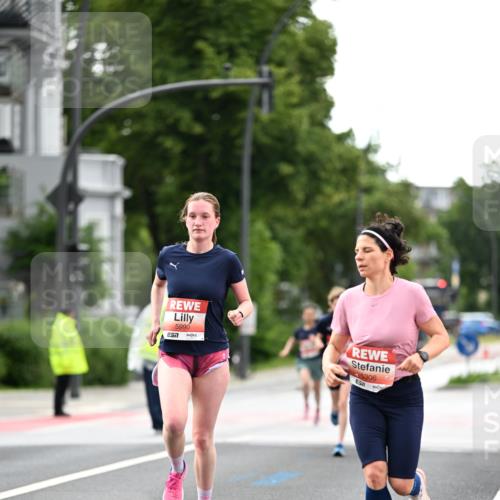 14.06.2026 - REWE Women's Run Dr. Thomas Lammeyer http://msf.ph/oto/9777282 14.06.2026 10:40:15 Laufen 5990, 7, 5306 meine-sportfotos.de