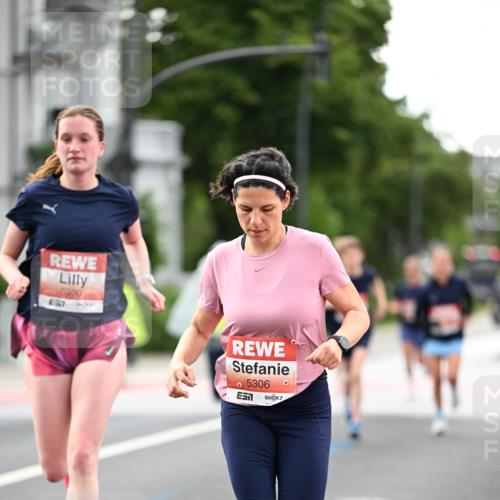 14.06.2026 - REWE Women's Run Dr. Thomas Lammeyer http://msf.ph/oto/9777288 14.06.2026 10:40:16 Laufen 5990, 5306 meine-sportfotos.de
