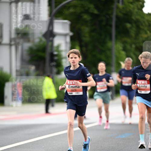 14.06.2026 - REWE Women's Run Dr. Thomas Lammeyer http://msf.ph/oto/9777298 14.06.2026 10:40:18 Laufen 5978, 7, 5860, 851 meine-sportfotos.de