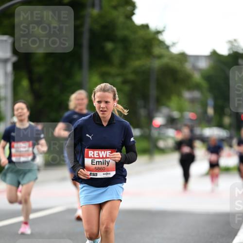 14.06.2026 - REWE Women's Run Dr. Thomas Lammeyer http://msf.ph/oto/9777304 14.06.2026 10:40:20 Laufen 5860 meine-sportfotos.de