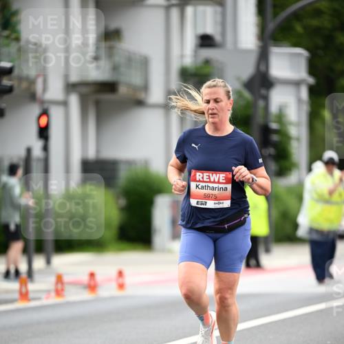 14.06.2026 - REWE Women's Run Dr. Thomas Lammeyer http://msf.ph/oto/9777317 14.06.2026 10:40:22 Laufen 5975 meine-sportfotos.de