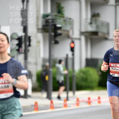 14.06.2026 - REWE Women's Run Dr. Thomas Lammeyer http://msf.ph/oto/9777321 14.06.2026 10:40:23 Laufen 500, 5975, 7 meine-sportfotos.de