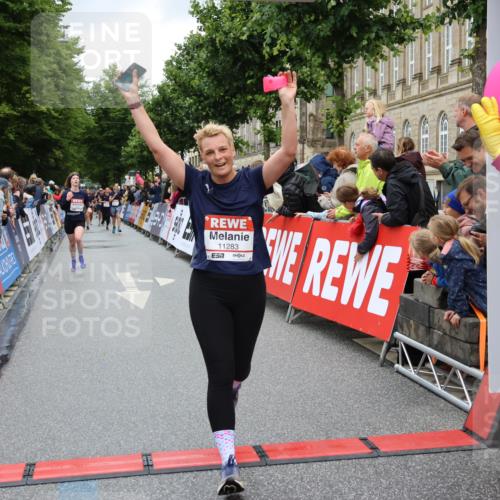 14.06.2026 - REWE Women's Run Strokosch-Dieckow http://msf.ph/oto/9777336 14.06.2026 09:56:54 Ziel 10156, 10399, 10438, 10465, 10781, 10782, 11007, 11283, 11312 meine-sportfotos.de