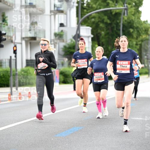 14.06.2026 - REWE Women's Run Dr. Thomas Lammeyer http://msf.ph/oto/9777338 14.06.2026 10:40:29 Laufen 5815, 657 meine-sportfotos.de