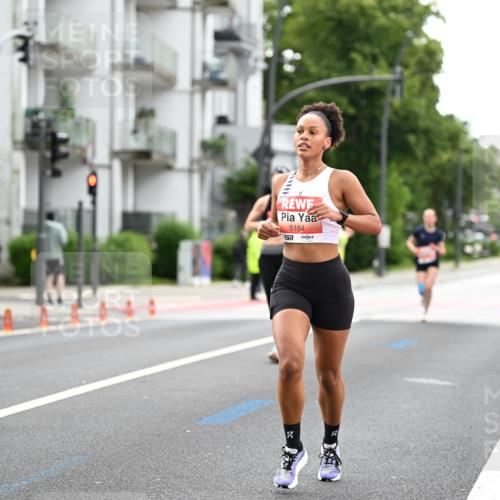 14.06.2026 - REWE Women's Run Dr. Thomas Lammeyer http://msf.ph/oto/9777376 14.06.2026 10:40:35 Laufen 5164, 57, 30 meine-sportfotos.de