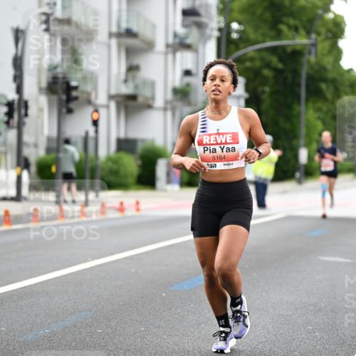 14.06.2026 - REWE Women's Run Dr. Thomas Lammeyer http://msf.ph/oto/9777379 14.06.2026 10:40:35 Laufen 5164, 557 meine-sportfotos.de