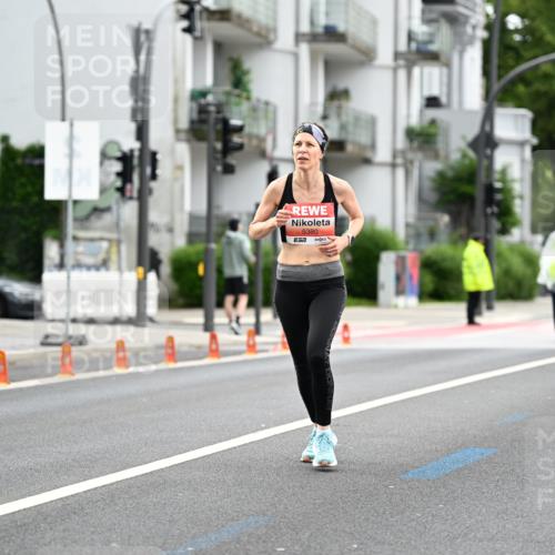 14.06.2026 - REWE Women's Run Dr. Thomas Lammeyer http://msf.ph/oto/9777388 14.06.2026 10:40:37 Laufen 5380, 7 meine-sportfotos.de
