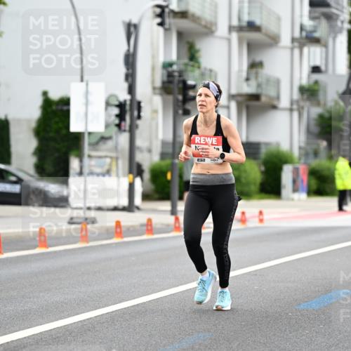 14.06.2026 - REWE Women's Run Dr. Thomas Lammeyer http://msf.ph/oto/9777390 14.06.2026 10:40:37 Laufen 7 meine-sportfotos.de