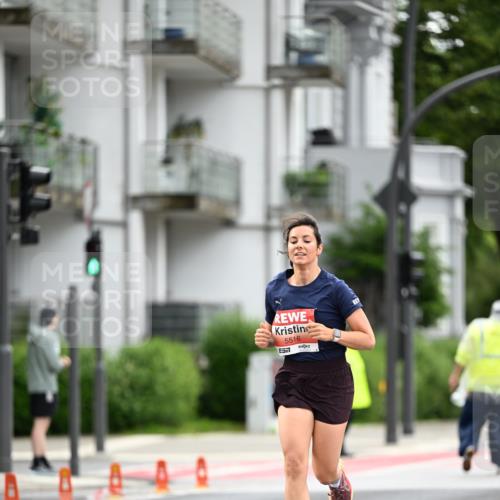 14.06.2026 - REWE Women's Run Dr. Thomas Lammeyer http://msf.ph/oto/9777430 14.06.2026 10:40:51 Laufen 5516, 6577 meine-sportfotos.de