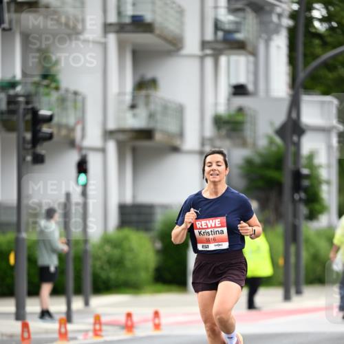 14.06.2026 - REWE Women's Run Dr. Thomas Lammeyer http://msf.ph/oto/9777433 14.06.2026 10:40:51 Laufen 5516, 57 meine-sportfotos.de
