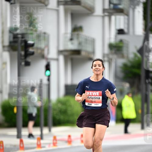 14.06.2026 - REWE Women's Run Dr. Thomas Lammeyer http://msf.ph/oto/9777435 14.06.2026 10:40:51 Laufen 5516, 7 meine-sportfotos.de