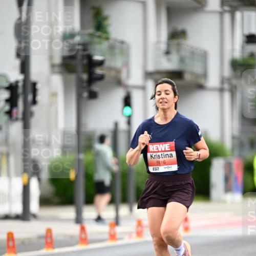 14.06.2026 - REWE Women's Run Dr. Thomas Lammeyer http://msf.ph/oto/9777439 14.06.2026 10:40:51 Laufen 5516, 77 meine-sportfotos.de