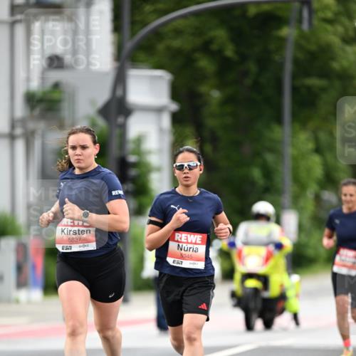 14.06.2026 - REWE Women's Run Dr. Thomas Lammeyer http://msf.ph/oto/9777465 14.06.2026 10:40:56 Laufen 5837, 5945, 7 meine-sportfotos.de