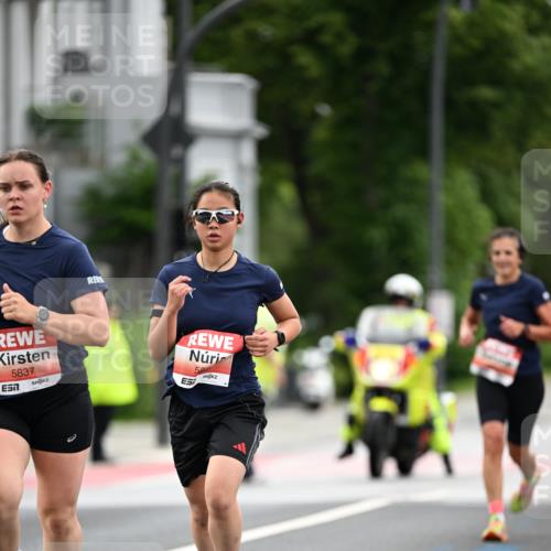 14.06.2026 - REWE Women's Run Dr. Thomas Lammeyer http://msf.ph/oto/9777467 14.06.2026 10:40:56 Laufen 5837, 500 meine-sportfotos.de