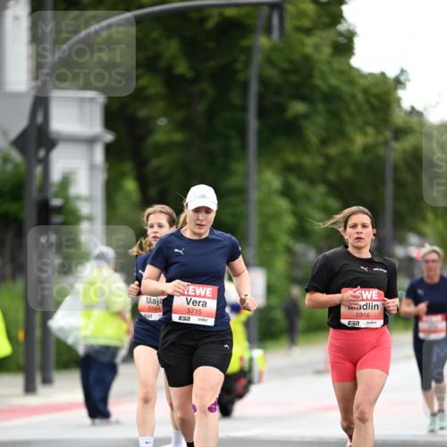 14.06.2026 - REWE Women's Run Dr. Thomas Lammeyer http://msf.ph/oto/9777490 14.06.2026 10:41:00 Laufen 5594, 857, 5715, 5916 meine-sportfotos.de