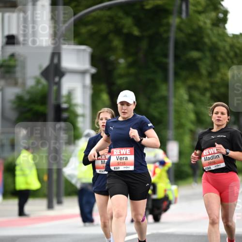 14.06.2026 - REWE Women's Run Dr. Thomas Lammeyer http://msf.ph/oto/9777492 14.06.2026 10:41:00 Laufen 5715, 7, 5916 meine-sportfotos.de