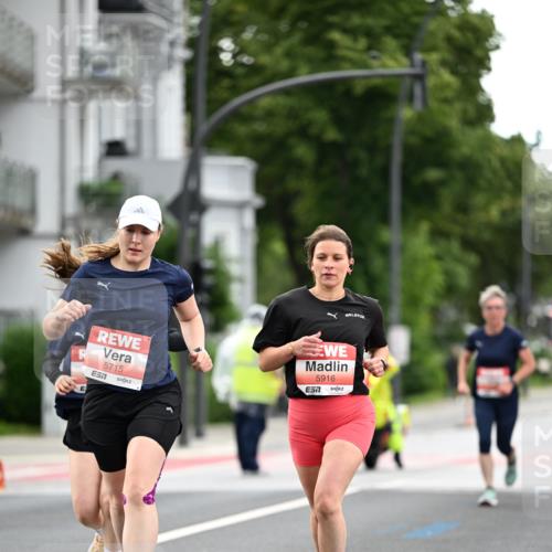 14.06.2026 - REWE Women's Run Dr. Thomas Lammeyer http://msf.ph/oto/9777503 14.06.2026 10:41:02 Laufen 5715, 7, 5916 meine-sportfotos.de