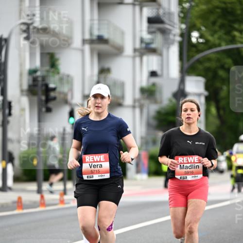 14.06.2026 - REWE Women's Run Dr. Thomas Lammeyer http://msf.ph/oto/9777511 14.06.2026 10:41:03 Laufen 5715, 57, 5916 meine-sportfotos.de