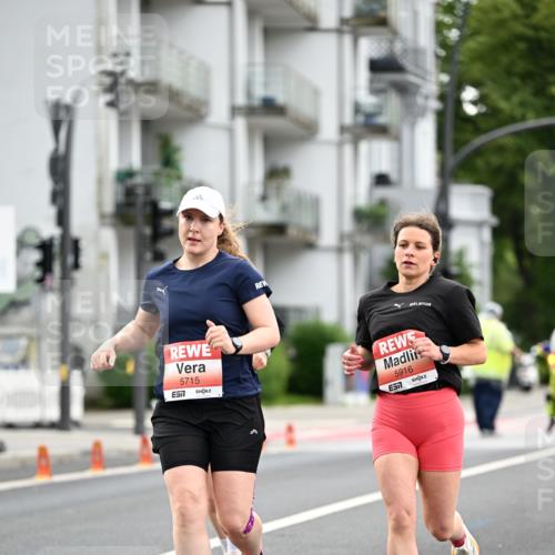 14.06.2026 - REWE Women's Run Dr. Thomas Lammeyer http://msf.ph/oto/9777514 14.06.2026 10:41:03 Laufen 5715, 57, 5916, 57 meine-sportfotos.de
