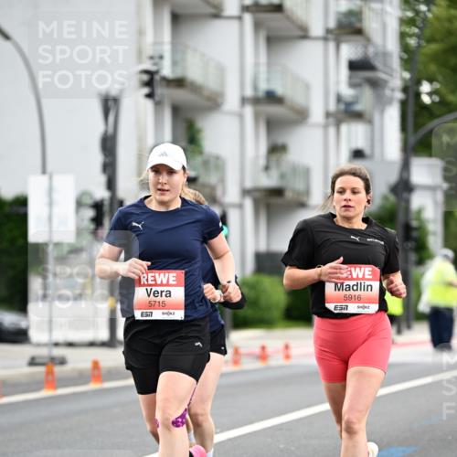 14.06.2026 - REWE Women's Run Dr. Thomas Lammeyer http://msf.ph/oto/9777516 14.06.2026 10:41:03 Laufen 5715, 5916 meine-sportfotos.de