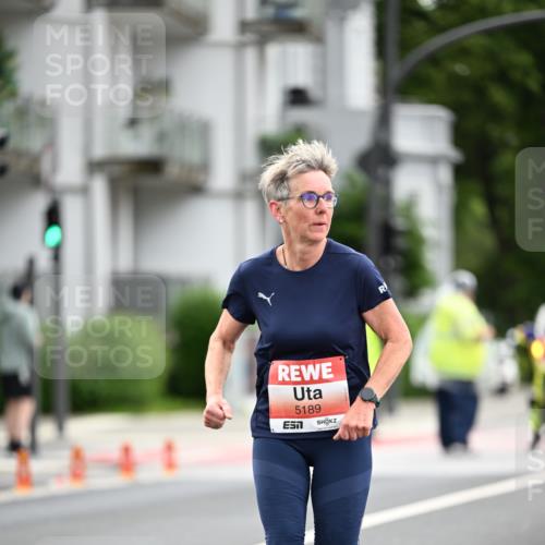 14.06.2026 - REWE Women's Run Dr. Thomas Lammeyer http://msf.ph/oto/9777538 14.06.2026 10:41:06 Laufen 7, 5189 meine-sportfotos.de