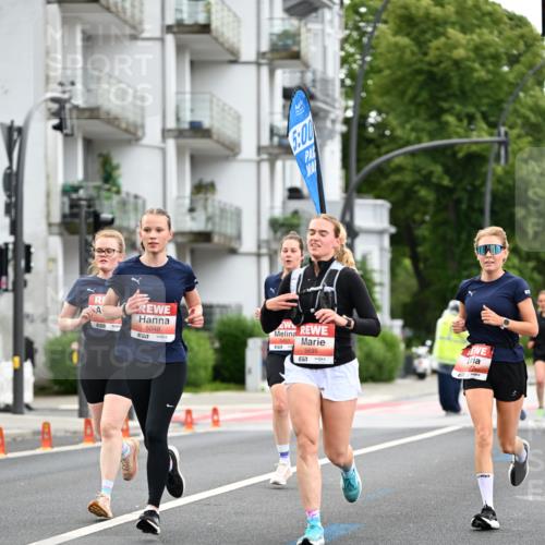 14.06.2026 - REWE Women's Run Dr. Thomas Lammeyer http://msf.ph/oto/9777641 14.06.2026 10:41:27 Laufen 5, 00, 5048, 5451, 5695, 57 meine-sportfotos.de