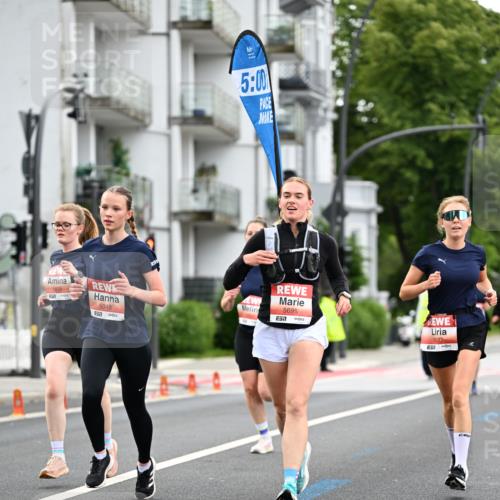 14.06.2026 - REWE Women's Run Dr. Thomas Lammeyer http://msf.ph/oto/9777643 14.06.2026 10:41:28 Laufen 5818, 5048, 517, 5, 00, 5695, 7, 5527 meine-sportfotos.de
