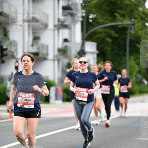 14.06.2026 - REWE Women's Run Dr. Thomas Lammeyer http://msf.ph/oto/9777677 14.06.2026 10:41:34 Laufen 5277, 7, 5979 meine-sportfotos.de