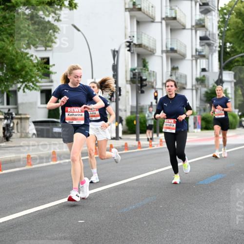 14.06.2026 - REWE Women's Run Dr. Thomas Lammeyer http://msf.ph/oto/9777686 14.06.2026 10:41:37 Laufen 5250, 7 meine-sportfotos.de