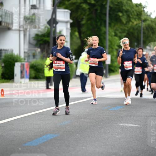 14.06.2026 - REWE Women's Run Dr. Thomas Lammeyer http://msf.ph/oto/9777707 14.06.2026 10:41:41 Laufen 5679 meine-sportfotos.de