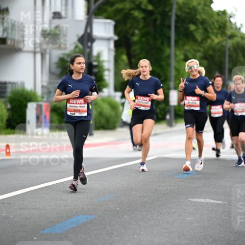 14.06.2026 - REWE Women's Run Dr. Thomas Lammeyer http://msf.ph/oto/9777711 14.06.2026 10:41:42 Laufen 5679, 7 meine-sportfotos.de