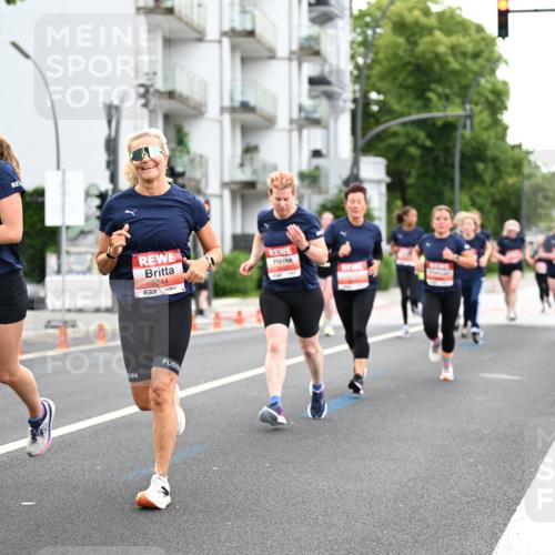 14.06.2026 - REWE Women's Run Dr. Thomas Lammeyer http://msf.ph/oto/9777747 14.06.2026 10:41:46 Laufen 5245, 5244 meine-sportfotos.de